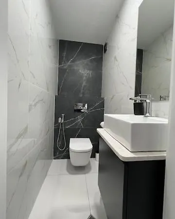 Gran Capital - Vodoley Rose Garden !free Parking! Apartment Sofia